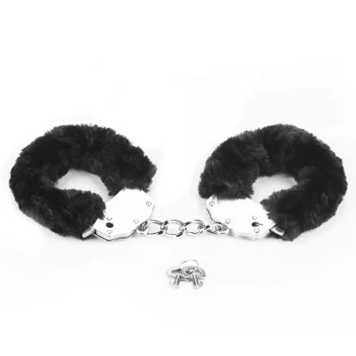 Наручники с мехом черные Fluffy Hand Cuffs, Black