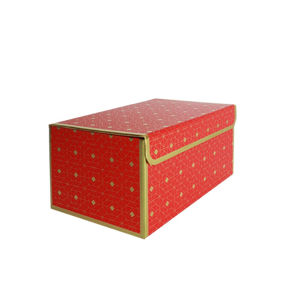 Подарункова коробка червона з золотим геометричним малюнком, S — 20,2×14×10,5 см - зображення 1