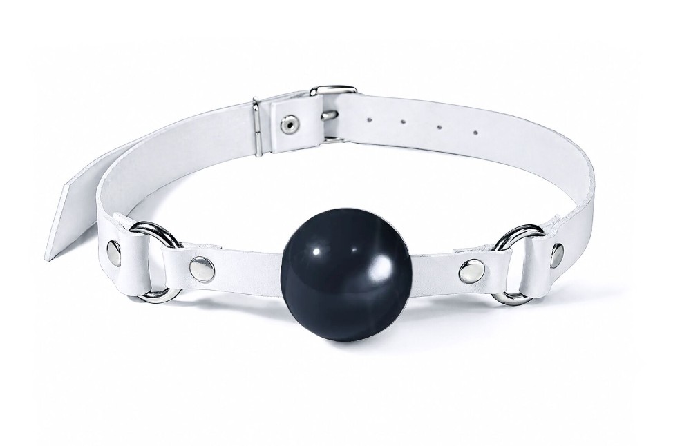 Кляп силіконовий Feral Feelings Silicon Ball Gag White/Black, білий ремінець, чорна кулька - зображення 1
