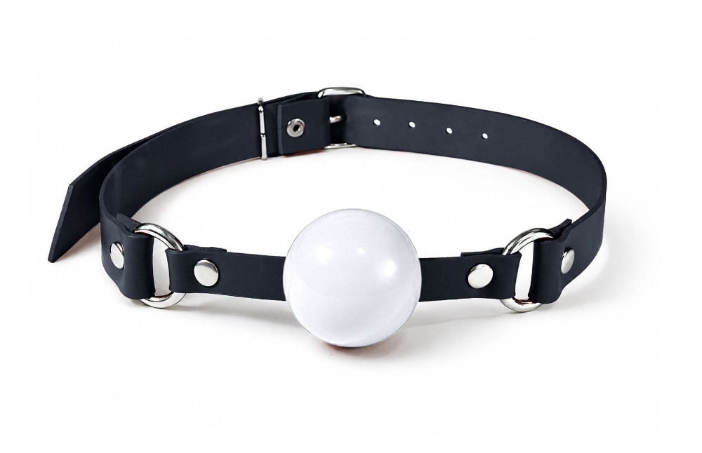 Кляп силіконовий Feral Feelings Silicon Ball Gag Black/White, чорний ремінець, біла кулька - зображення 1