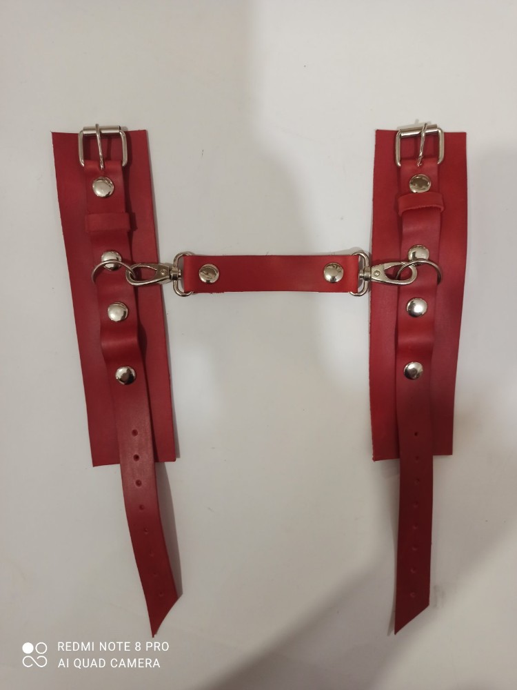 Премиум наручники из натуральной кожи Soft Skin BDSM Desire красный - зображення 1