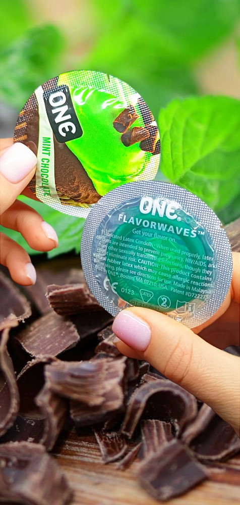 Презервативы ONE Mint Chocolate (ароматизированные)(по 1 шт)(упаковка может отличаться цветом и рису - зображення 1
